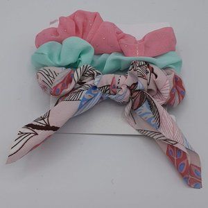 NEW 3 Piece Mesh and Bow Scrunchies Hair Ties